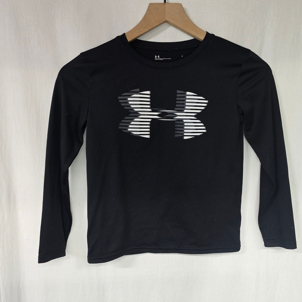 Kids Under Armour Black Long Sleeve Graphic T Shirt Size 7 Polyester